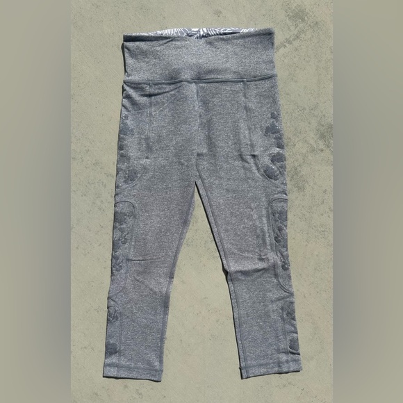 lululemon athletica Gray Leggings - Picture 1 of 2